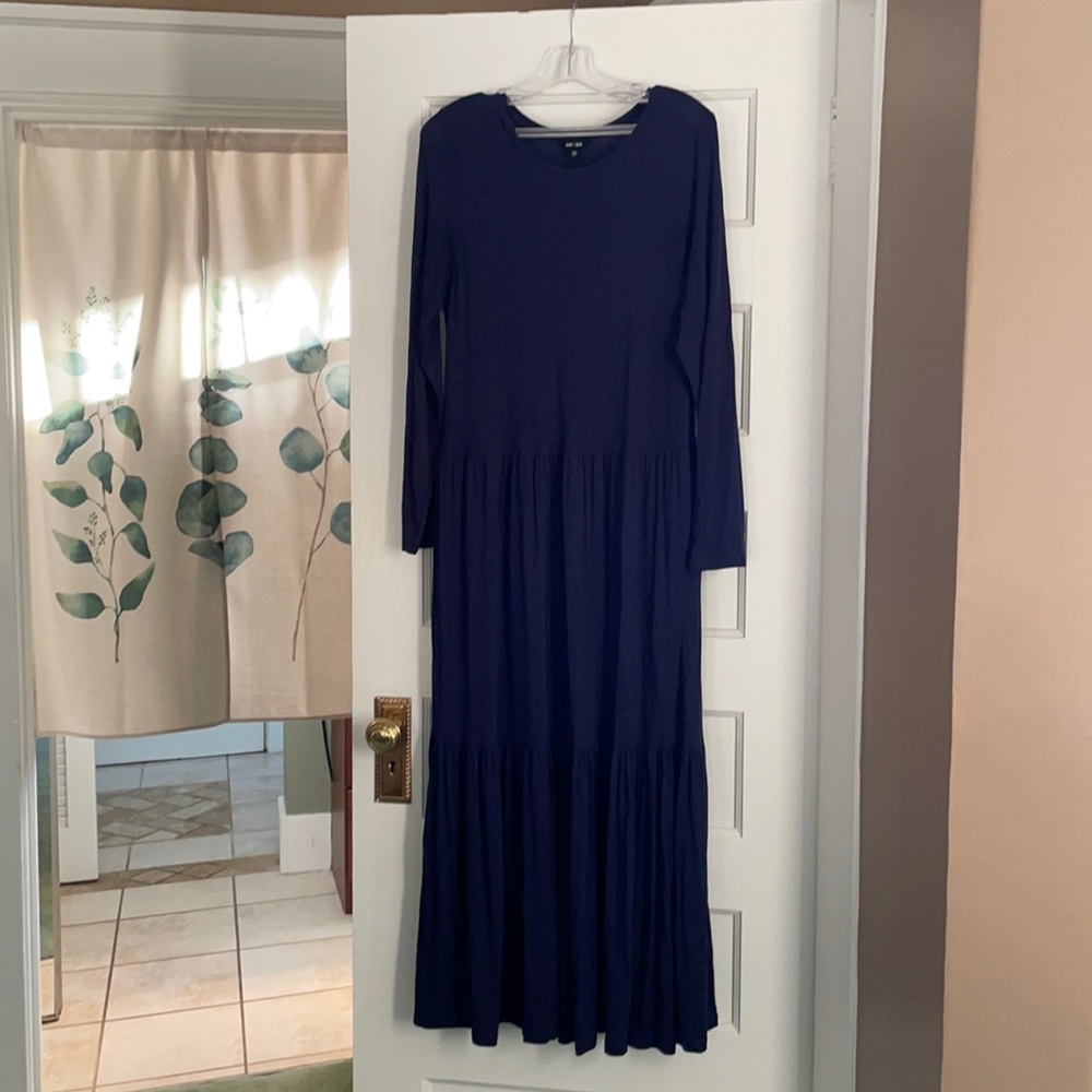 Saint + Sofia jersey maxi dress.